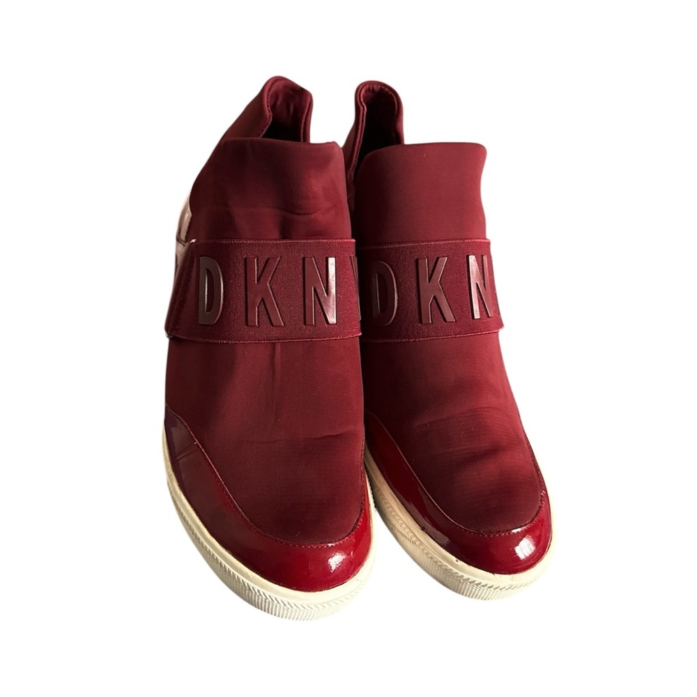 DKNY Women's Navy Cosmos Slip On Logo Wedge Sneakers Sz 8 - Picture 3 of 6